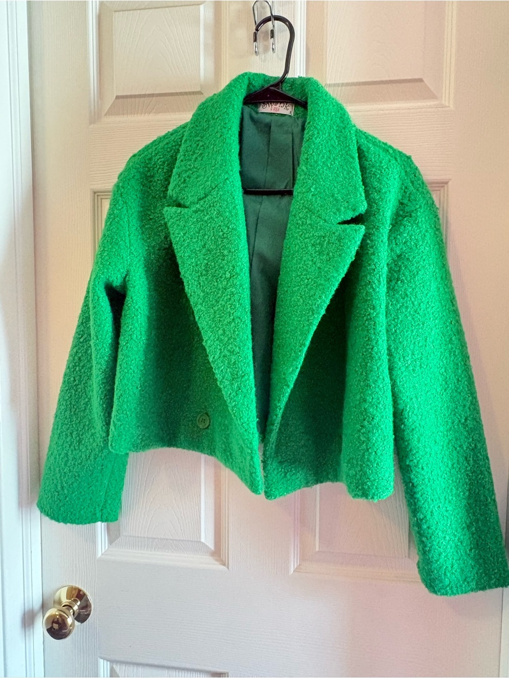 Vibrant green cropped jacket